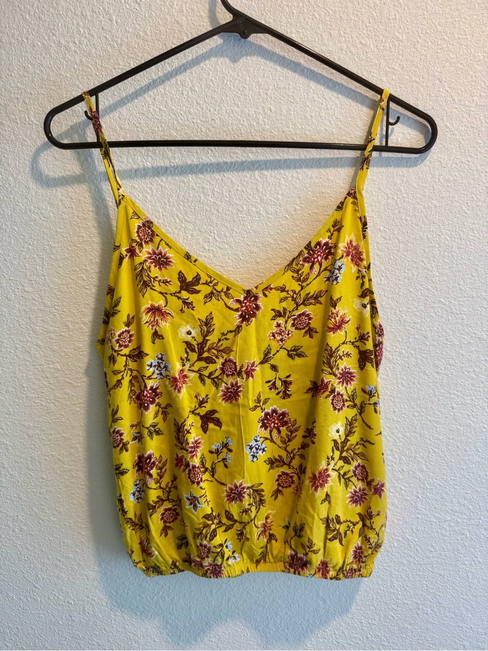 Persaya Yellow Floral V-Neck Spaghetti Strap Camisole